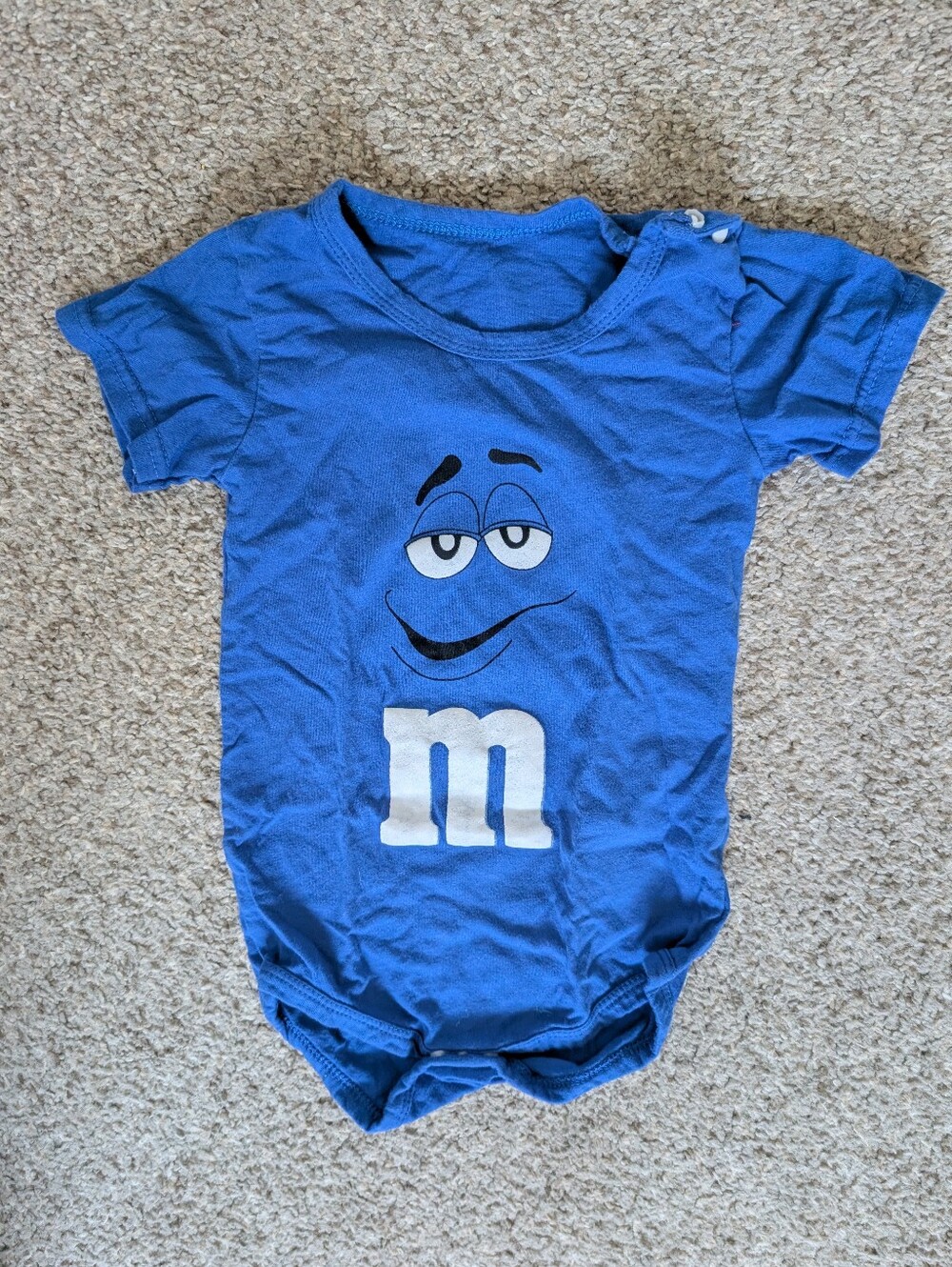 M&M'S Blue Short-Sleeve 18 Month Baby Bodysuit with Character Print